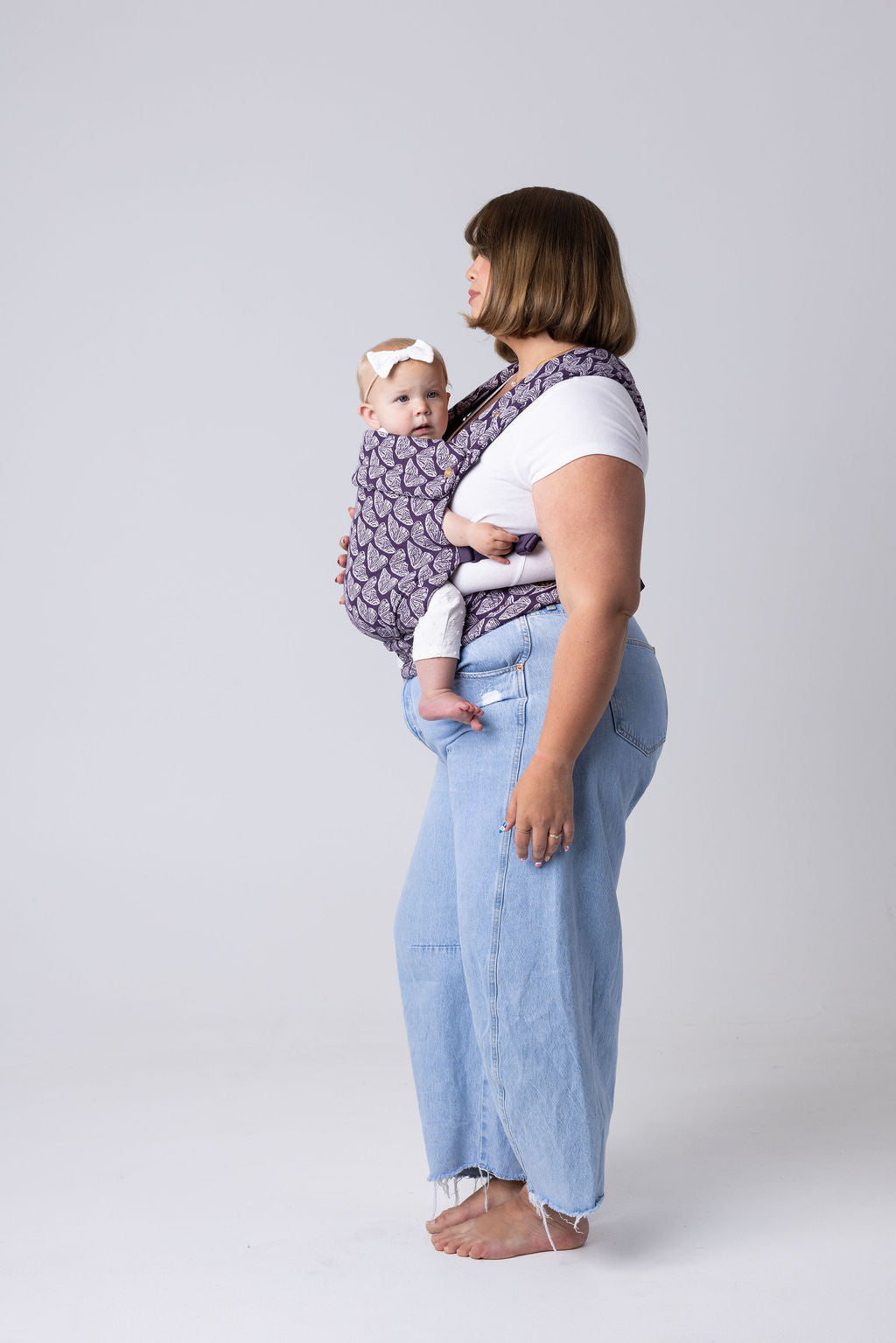 The Monarch Carrier - Violet Wings