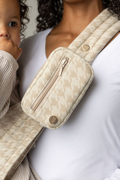 The Monarch Accessory Bag - Houndstooth